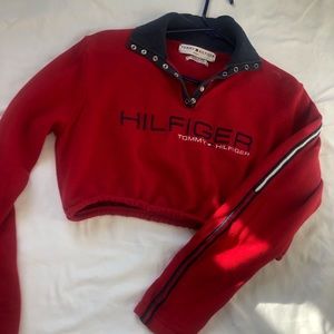 Tommy hilgifer cropped vintage sweater